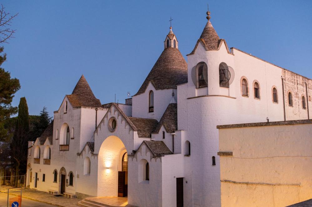 Dea Luxury Casa Vacanze- Zona Chiesa A Trullo - Alberobello Dış mekan fotoğraf