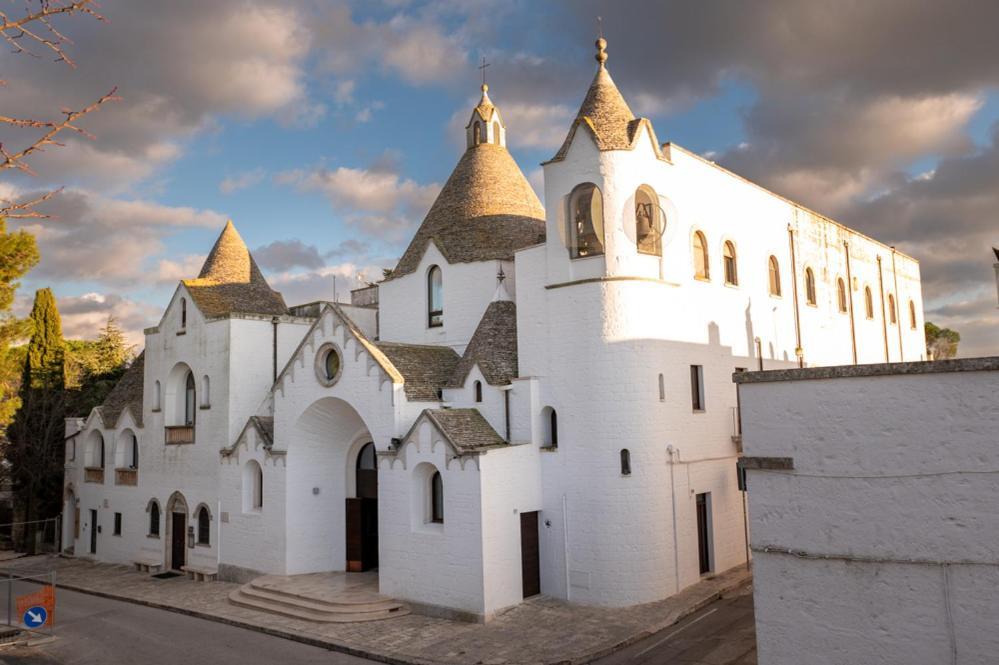 Dea Luxury Casa Vacanze- Zona Chiesa A Trullo - Alberobello Dış mekan fotoğraf