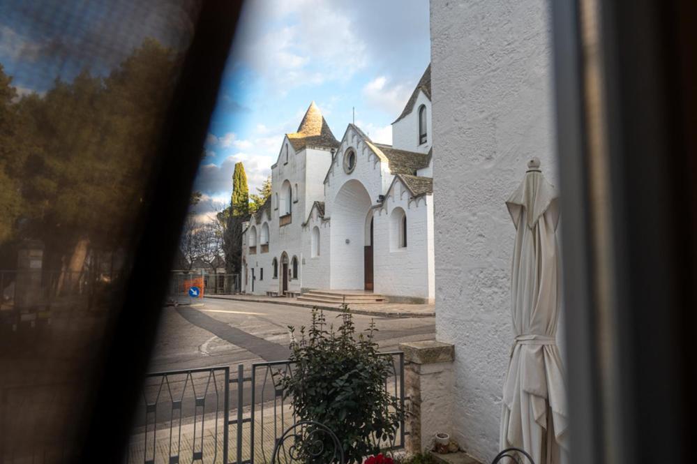 Dea Luxury Casa Vacanze- Zona Chiesa A Trullo - Alberobello Dış mekan fotoğraf